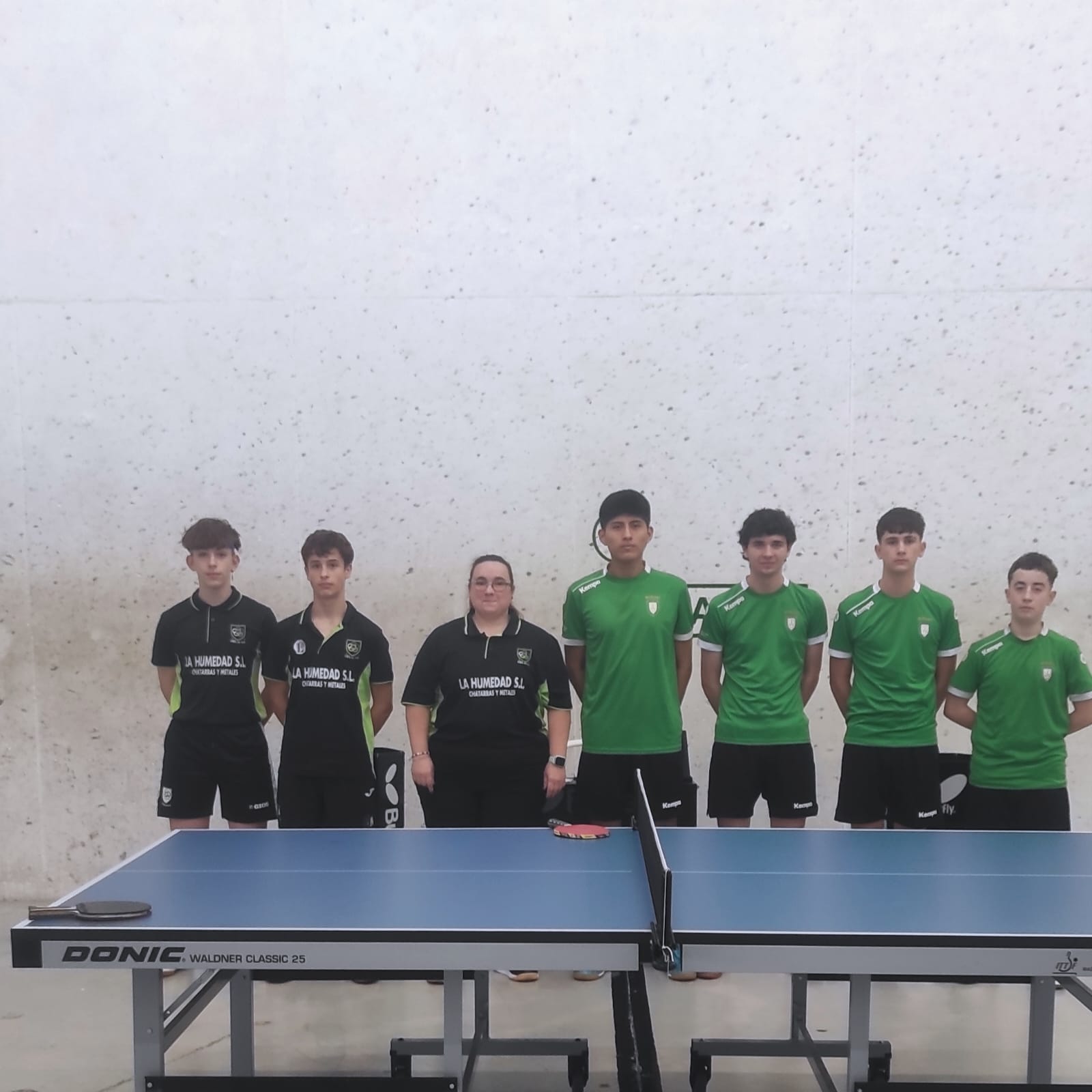 El tenis de mesa navarro se estanca por equipos